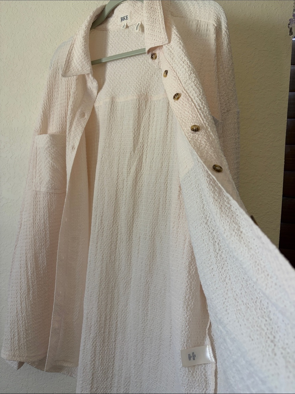 BKE Light Cream Button-Down NWOT - Picture 11 of 15
